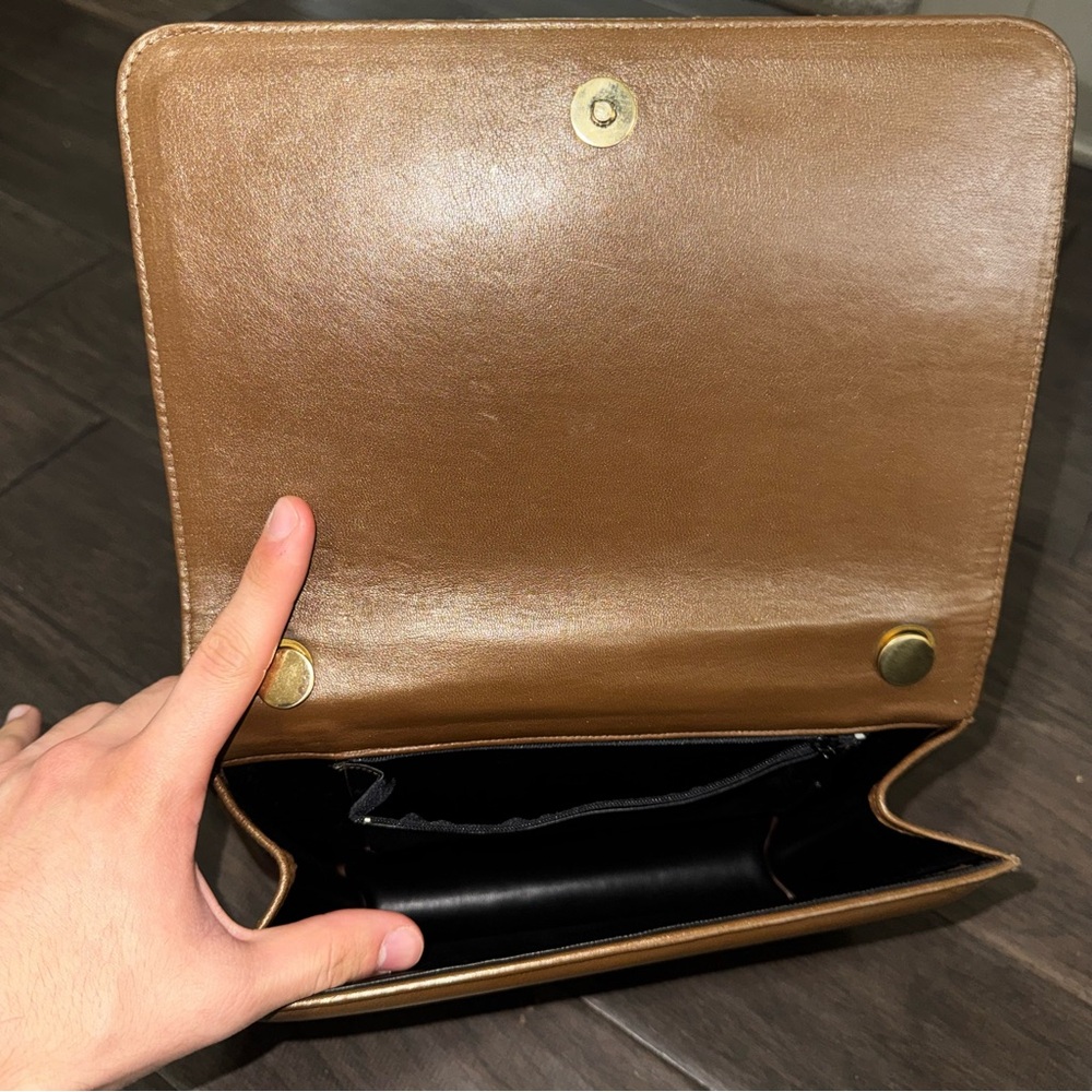 CC Tan Quilted Crossbody Bag - Picture 10 of 15